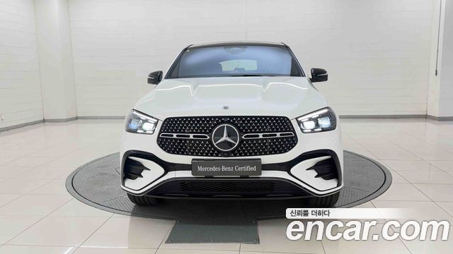 Mercedes-Benz GLE-Class 2026 — photo 8