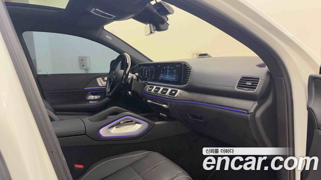Mercedes-Benz GLE-Class 2026 — photo 17
