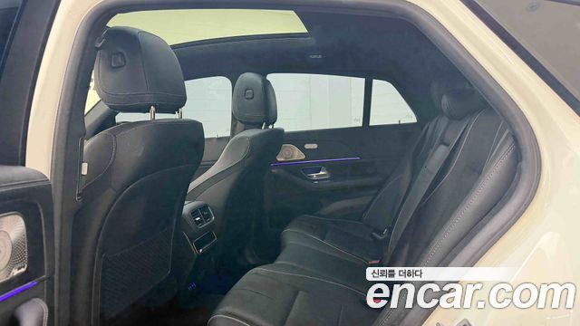 Mercedes-Benz GLE-Class 2026 — photo 19