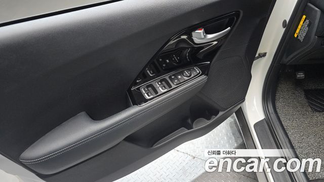 Kia Niro 2020 — photo 14