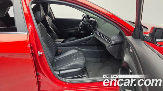 Hyundai AVANTE 2021 — photo 11