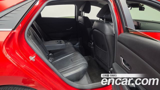 Hyundai AVANTE 2021 — photo 12