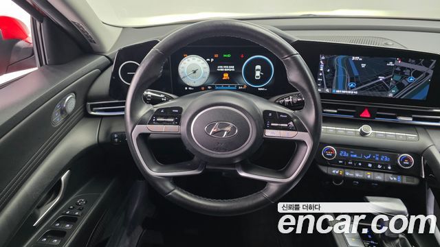 Hyundai AVANTE 2021 — photo 13