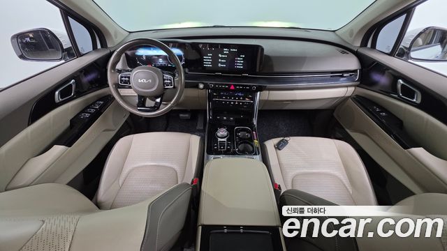 Kia Canival 2023 — photo 10