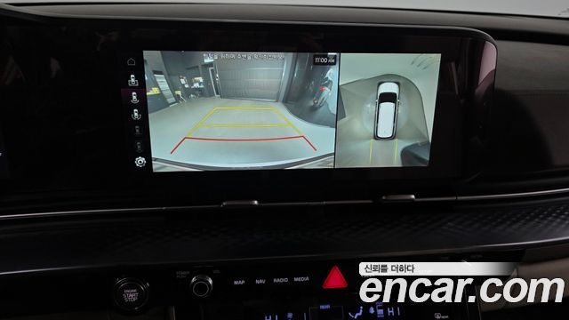 Kia Canival 2023 — photo 21