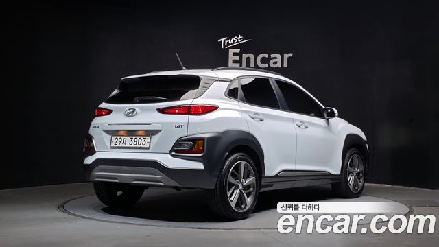 Hyundai Kona 2018 — photo 2