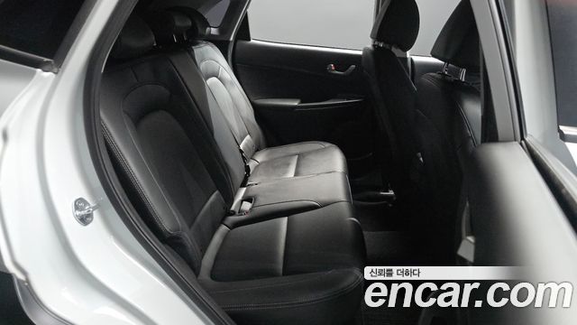 Hyundai Kona 2018 — photo 17