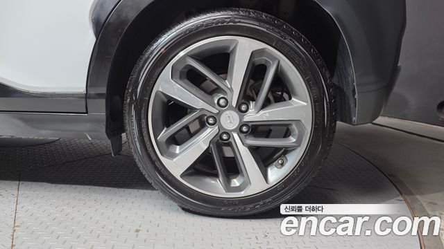 Hyundai Kona 2018 — photo 7