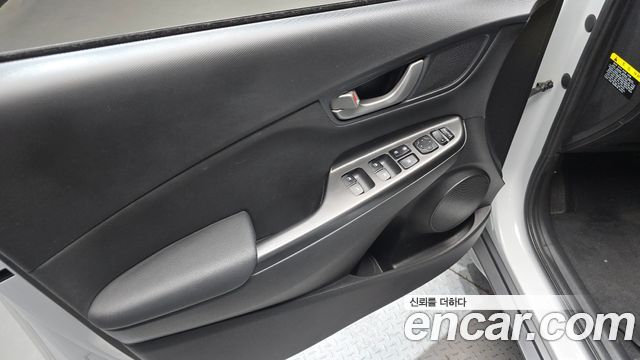 Hyundai Kona 2018 — photo 14