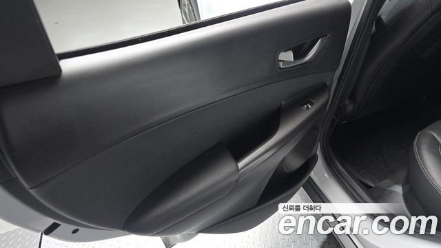 Hyundai Kona 2018 — photo 15