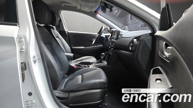 Hyundai Kona 2018 — photo 16