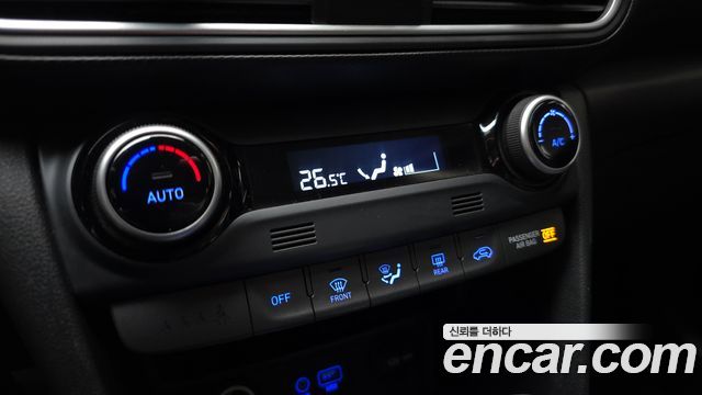Hyundai Kona 2018 — photo 29