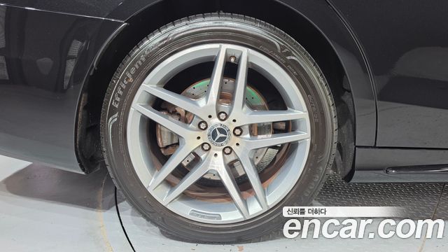 Mercedes-Benz S-Class 2019 — photo 5
