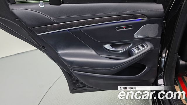 Mercedes-Benz S-Class 2019 — photo 15