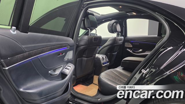 Mercedes-Benz S-Class 2019 — photo 30