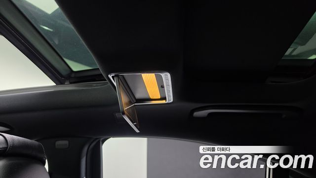 Mercedes-Benz S-Class 2019 — photo 32