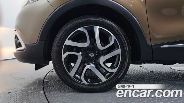 Renault Korea QM3 2016 — photo 5