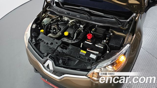 Renault Korea QM3 2016 — photo 6