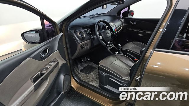 Renault Korea QM3 2016 — photo 13