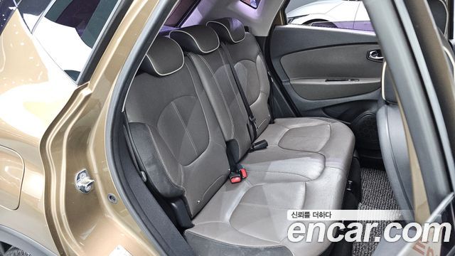 Renault Korea QM3 2016 — photo 18