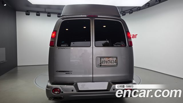 Chevrolet Express Van 2015 — photo 4