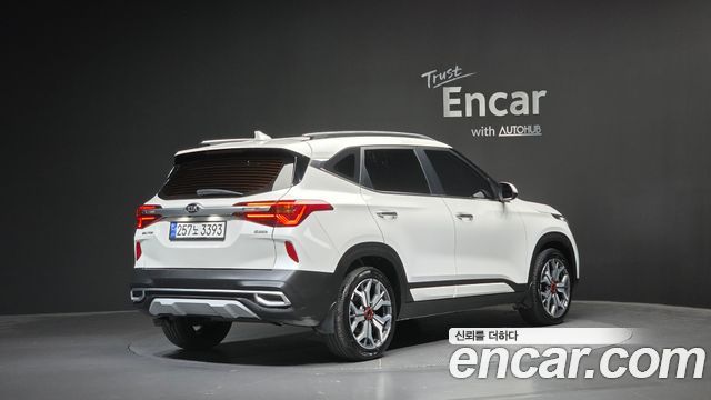 Kia Seltos 2020 — photo 2