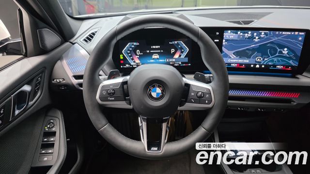 BMW 1-Series 2026 — photo 19
