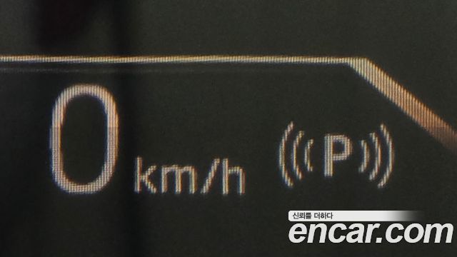 BMW 1-Series 2026 — photo 28