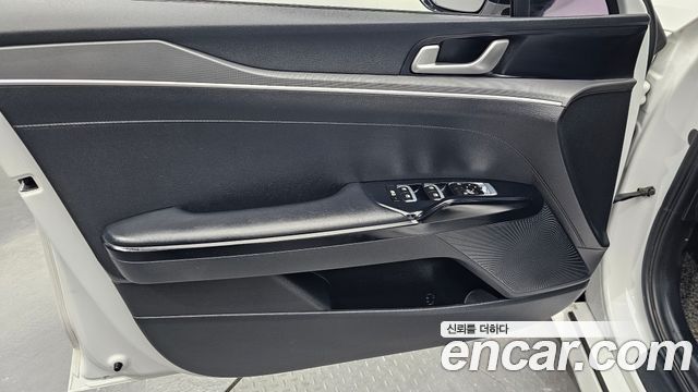Kia K5 2020 — photo 14