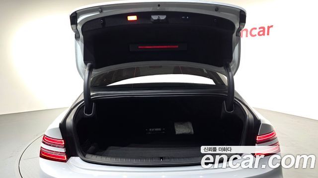 Genesis G80 2026 — photo 24