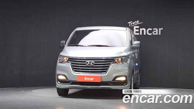 Hyundai Starex 2020 — photo 3
