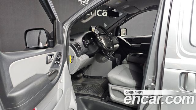 Hyundai Starex 2020 — photo 10
