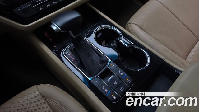 Kia Canival 2019 — photo 9