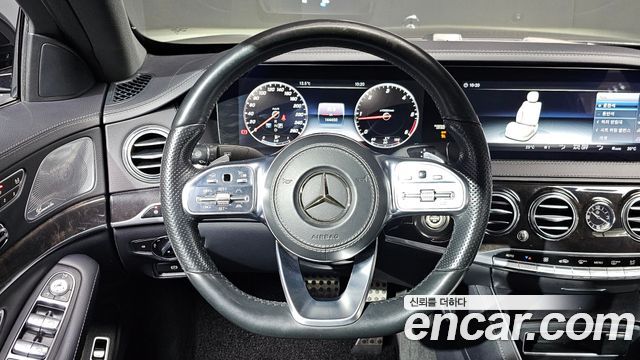 Mercedes-Benz S-Class 2018 — photo 14