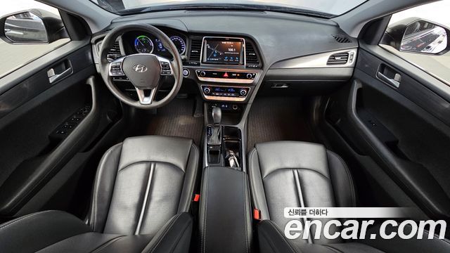 Hyundai Sonata 2018 — photo 10
