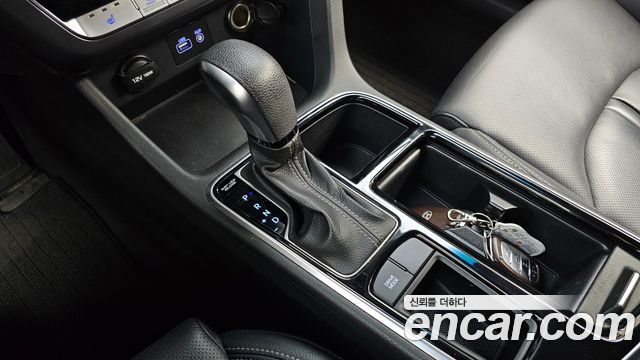 Hyundai Sonata 2018 — photo 12