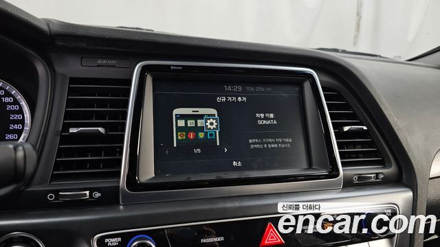 Hyundai Sonata 2018 — photo 22