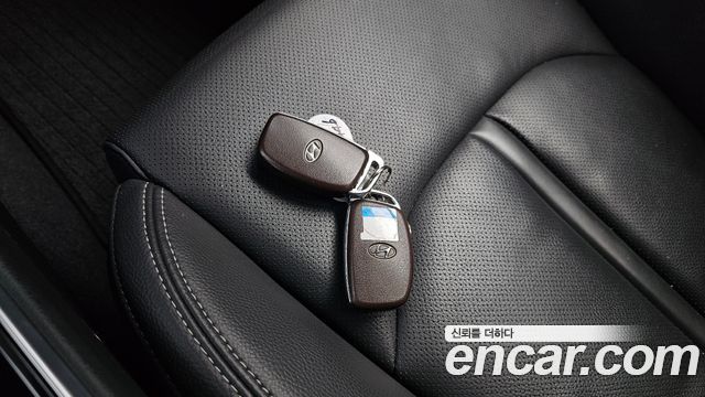 Hyundai Sonata 2018 — photo 16