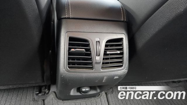 Hyundai Sonata 2018 — photo 31