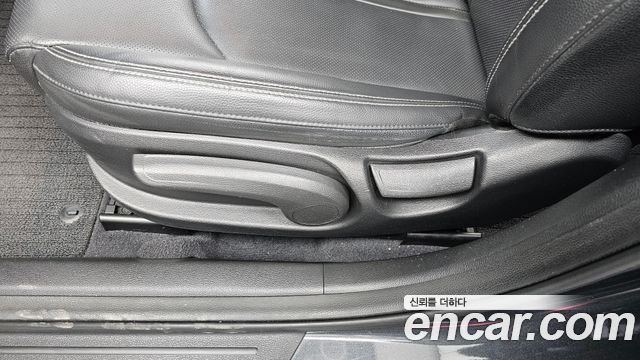 Hyundai Sonata 2018 — photo 32