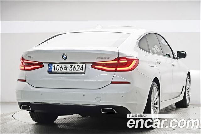 BMW Gran Turismo 2021 — photo 4