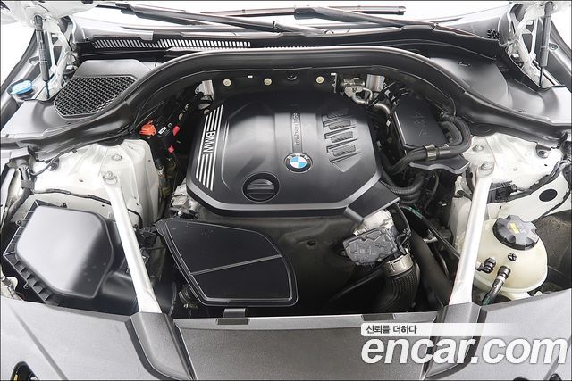 BMW Gran Turismo 2021 — photo 6