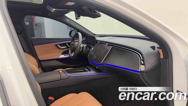 Mercedes-Benz E-Class 2026 — photo 17