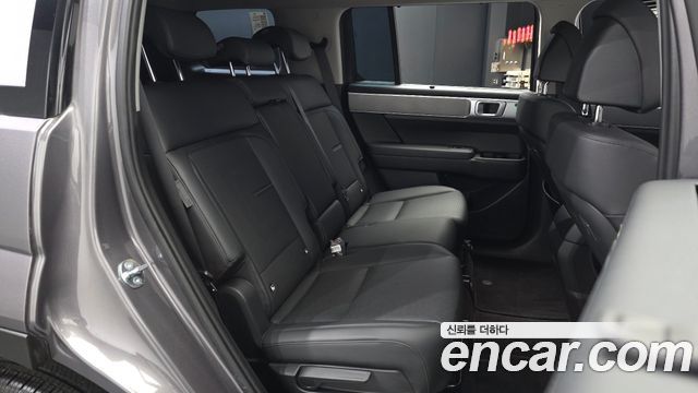 Hyundai Santafe 2024 — photo 18