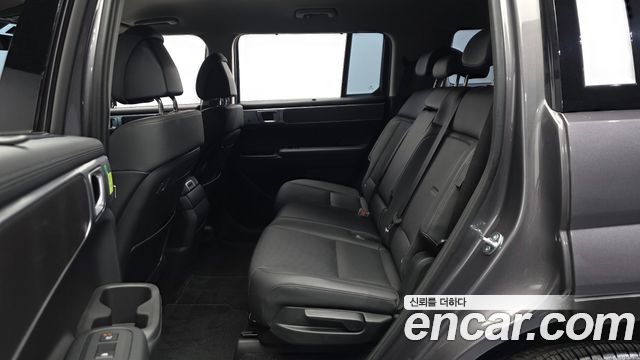 Hyundai Santafe 2024 — photo 16