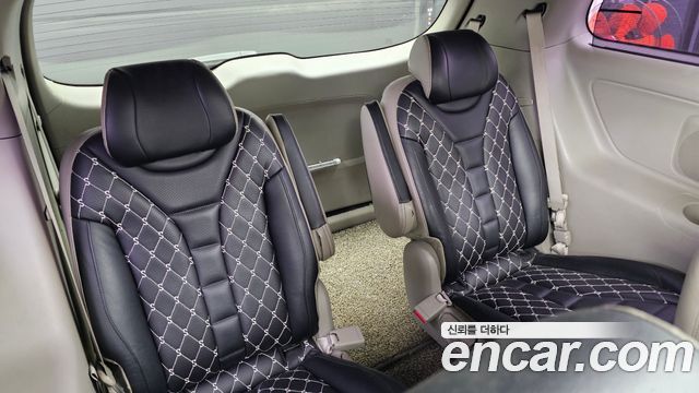 Kia Canival 2017 — photo 18