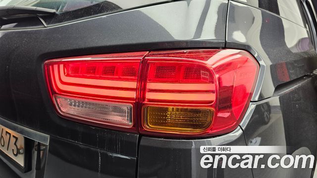 Kia Canival 2017 — photo 9
