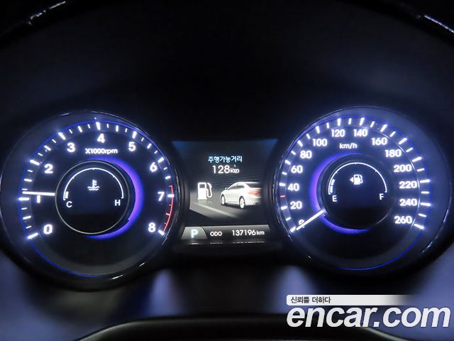 Hyundai Grandeur 2014 — photo 8