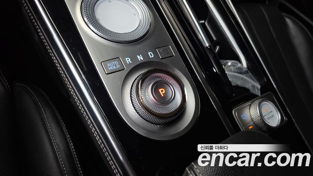 Genesis GV80 2021 — photo 12