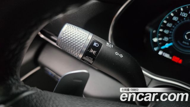 Genesis GV80 2021 — photo 22